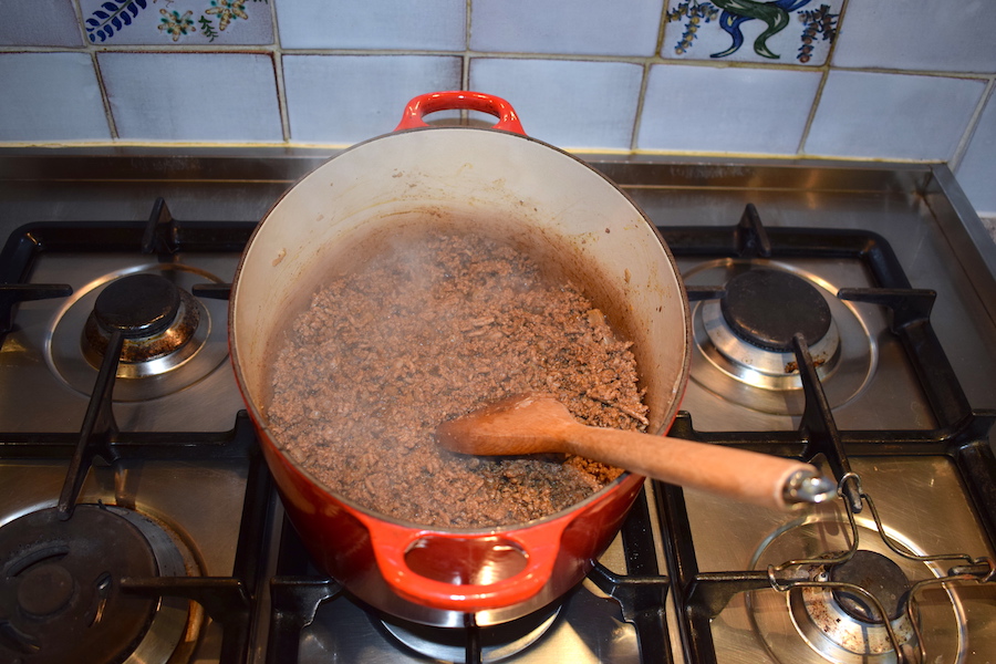 Mince Mix Cooking